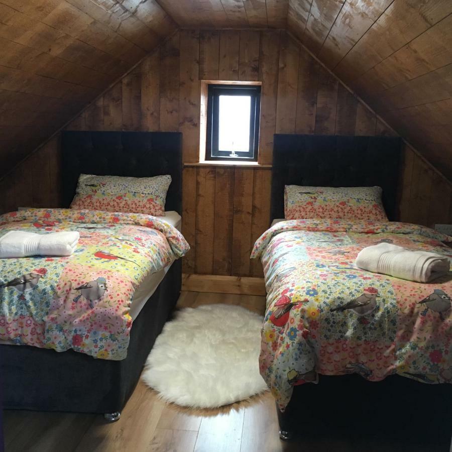 Bluebell Lane Glamping Hotel Newry Esterno foto