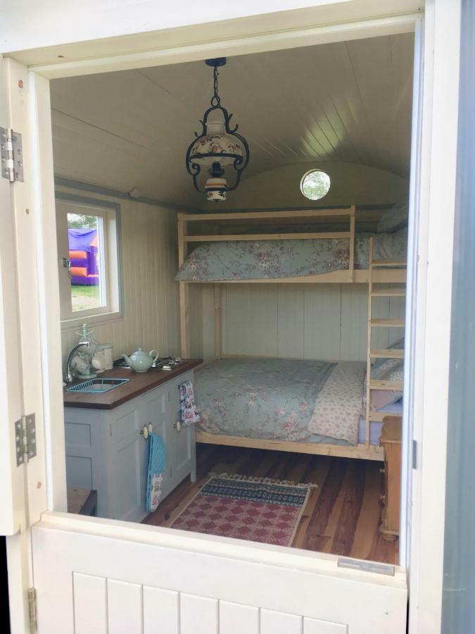 Bluebell Lane Glamping Hotel Newry Esterno foto